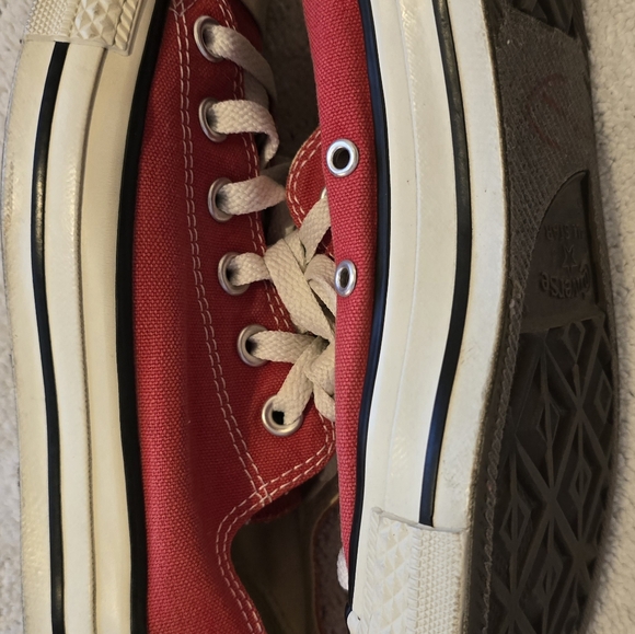 CHUCK TAYLOR UNISEX ALL STAR RED CONVERSE LOW TOP M5 W7 Pre-owned EUC - Picture 6 of 11
